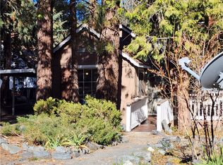 1674 Twin Lakes Rd, Wrightwood, CA 92397