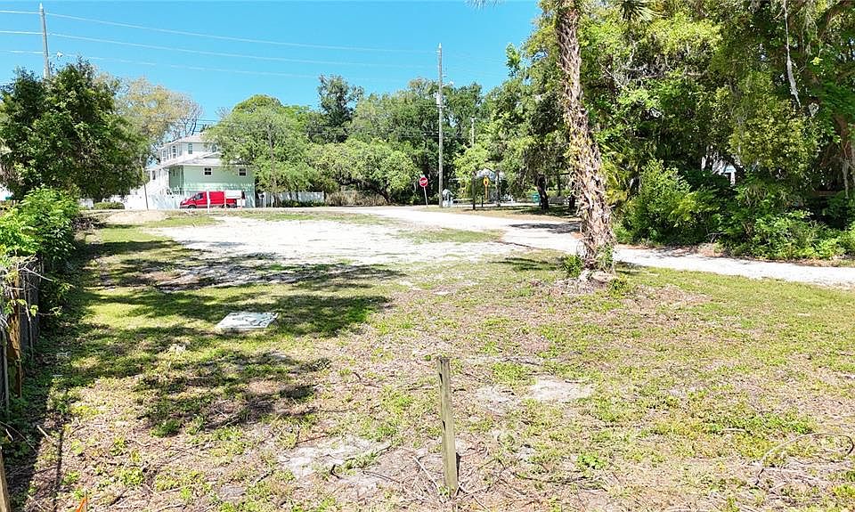 1st image of 290 Orange St Lot 10
