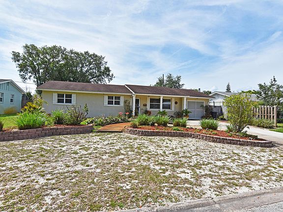 3rd image of 15 Sea Park Dr