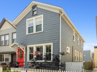 2133 W Race Ave, Chicago, IL 60612
