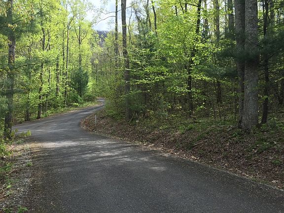 Quiet community road