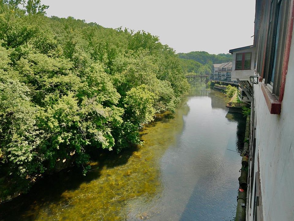 49 Bancroft Mills Rd Wilmington DE Zillow