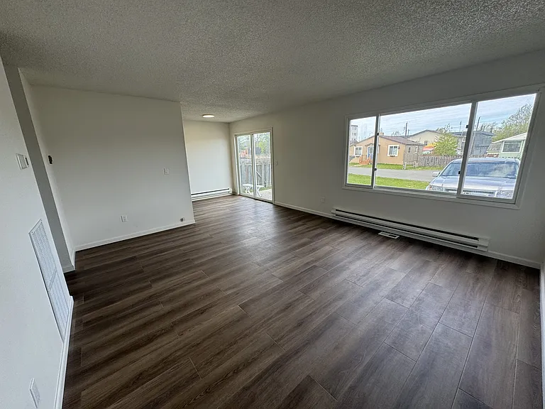 4207 Hayes St #B — Photo 7