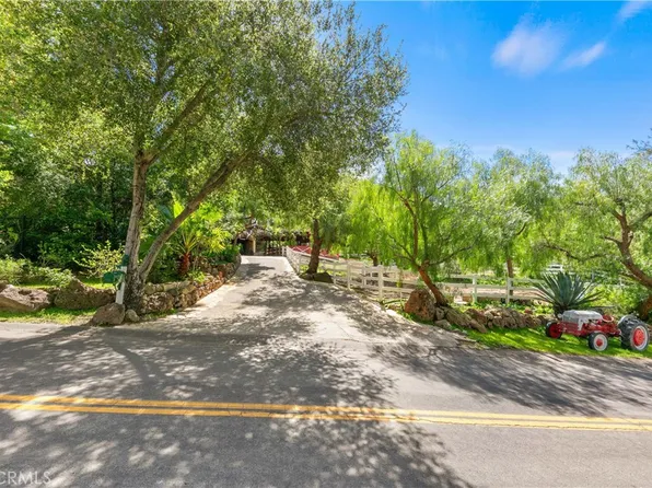 29012 Crags Dr, Agoura Hills, CA 91301