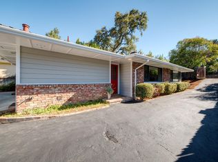 2105 Santa Cruz Ave, Menlo Park, CA