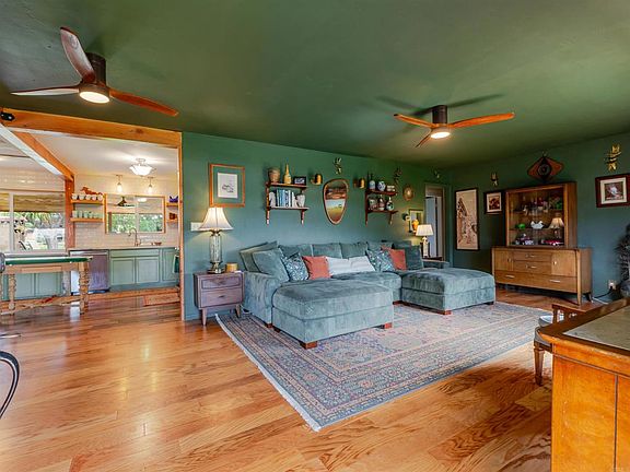 4th image of 442 Cassou Rd