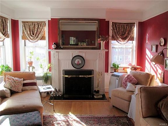 3rd image of 25 Parkview Ave APT 6K