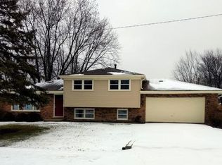 600 Ogden Rd, New Lenox, IL 60451