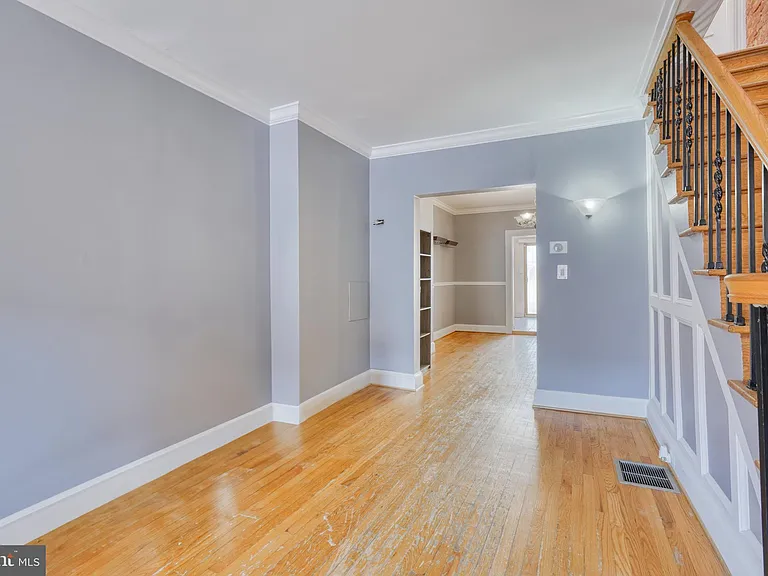 119 S Bouldin St — Photo 6