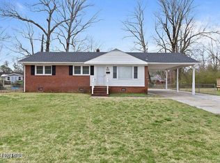 118 Puller Drive, Jacksonville, NC 28540