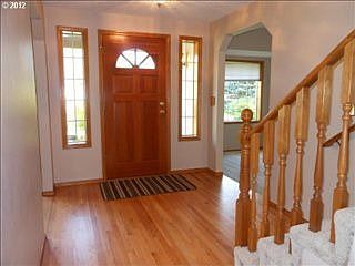 3rd image of 4713 NE 131st St