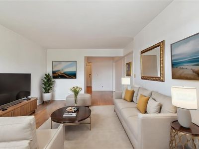 1296 Midland Avenue #B5, Yonkers, NY, 10704