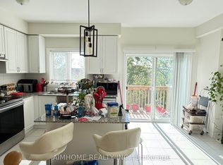 105 Gordon Cir, Newmarket, ON L3Y 8T4