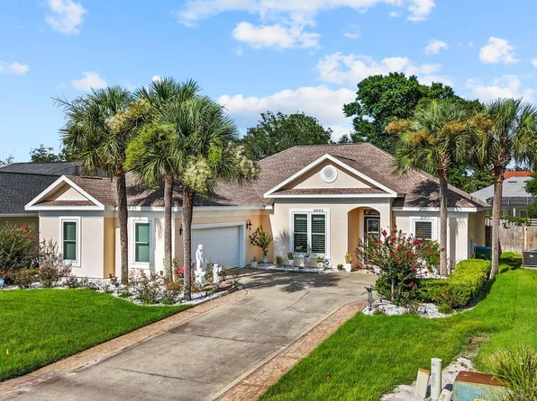 2503 Pelican Bay Dr, Panama City Beach, FL 32408
