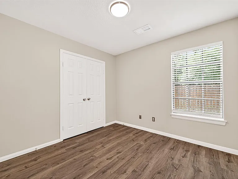 34 Green Slope Pl — Photo 37