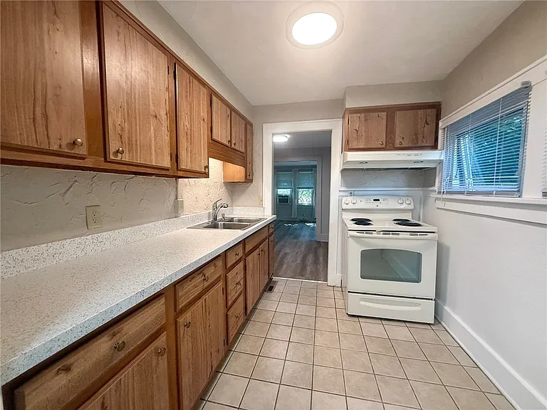 5156 Saint Paul Blvd — Photo 6