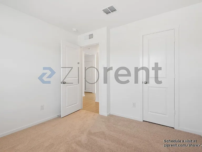 6739 Fairview Ave — Photo 15