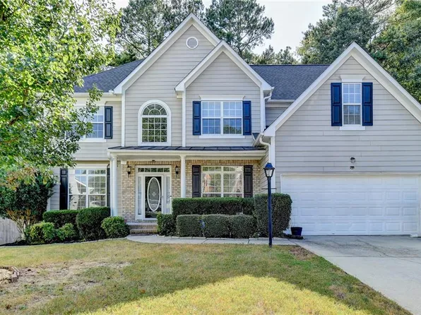 3857 Elm Trace Ct, Loganville, GA 30052