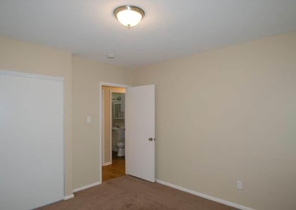2nd image of 3311 N Golden Ave