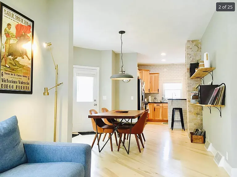 824 E Dayton St — Photo 3