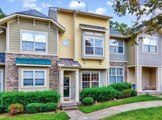 122 Tobacco Leaf Ln, Apex, NC 27502