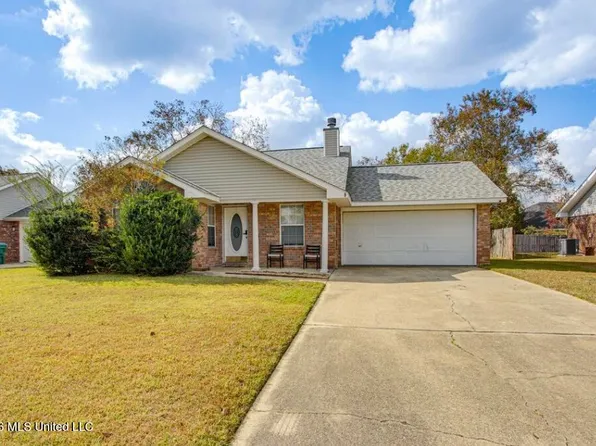 13177 W Country Hills Dr, Gulfport, MS 39503