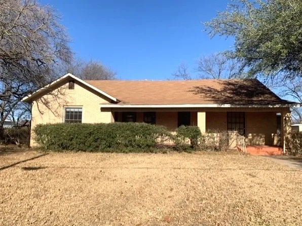 447 W Roberts St, Gorman, TX 76454