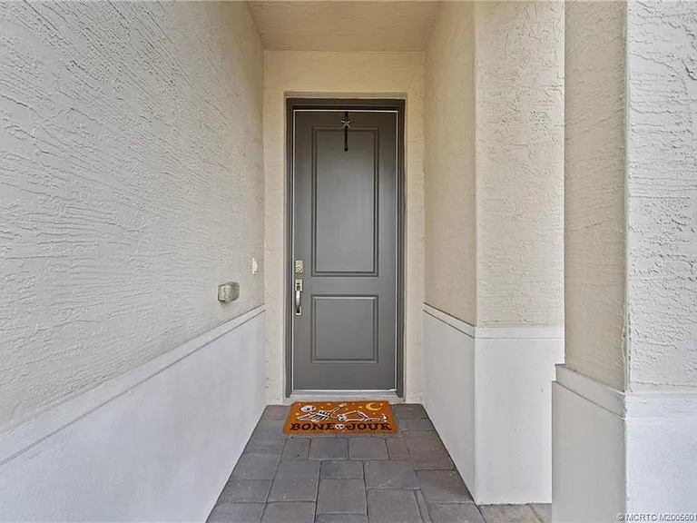 7461 SW Harbor Cove Dr — Photo 6