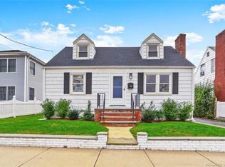 147 Wardwell St, Stamford, CT 06902