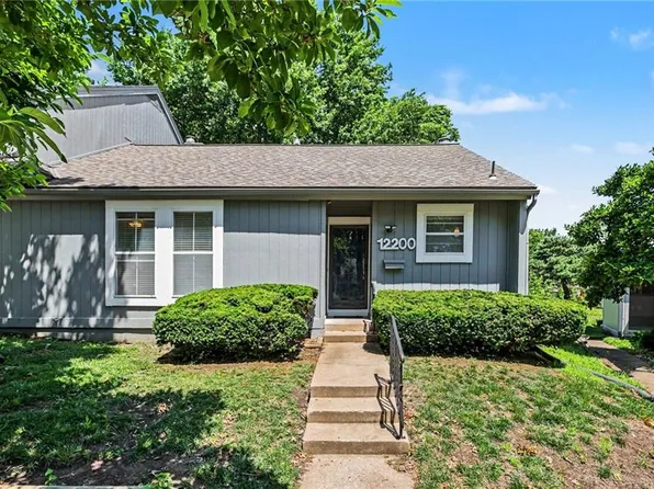 12200 W 79th Ter, Lenexa, KS 66215