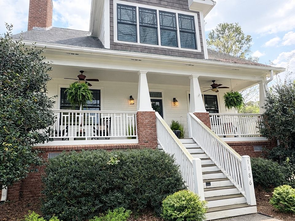 1st image of 1186 Morley Ave SE