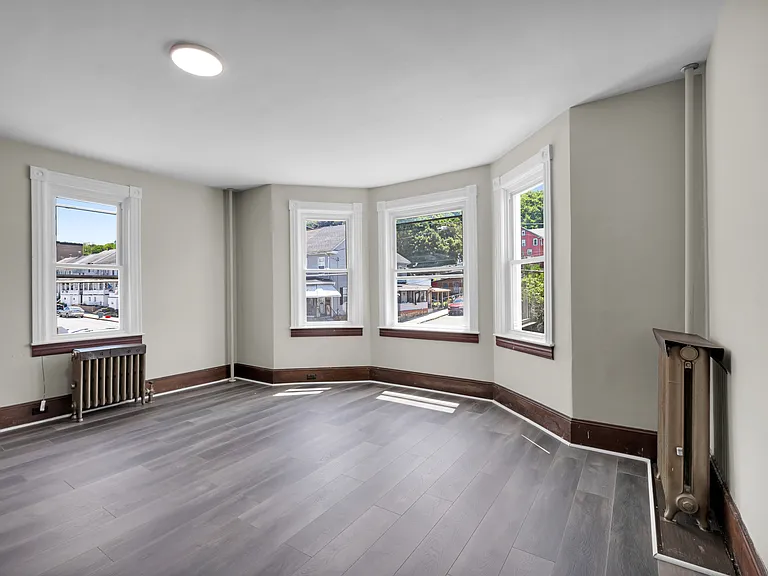 265-267 E Bertsch St #3 — Photo 14