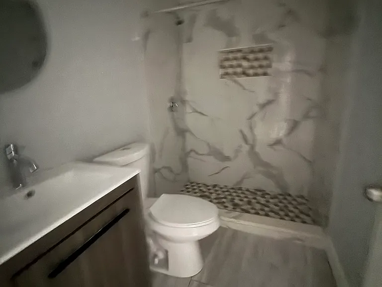 51 Grant St #1 — Photo 5