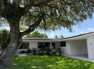 2001 N VICTORIA PARK Road, Fort Lauderdale, FL 33305