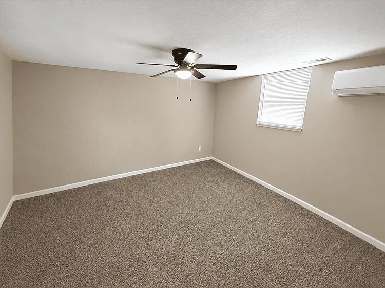 531 Davis St #4 — Photo 4