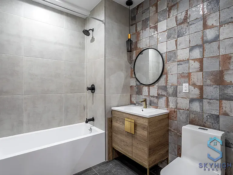 1665 Brooklyn Ave #3B — Photo 6