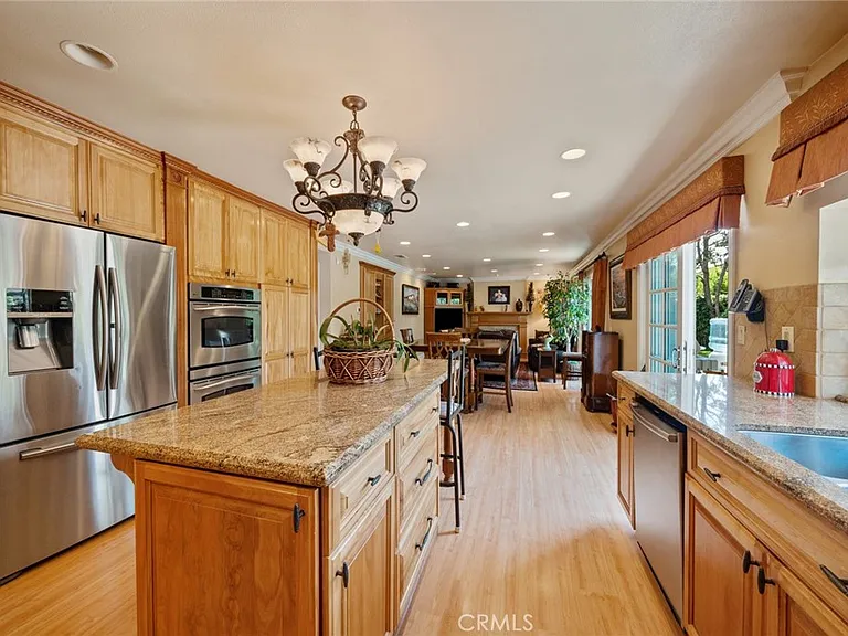 13710 Bannon Dr — Photo 11