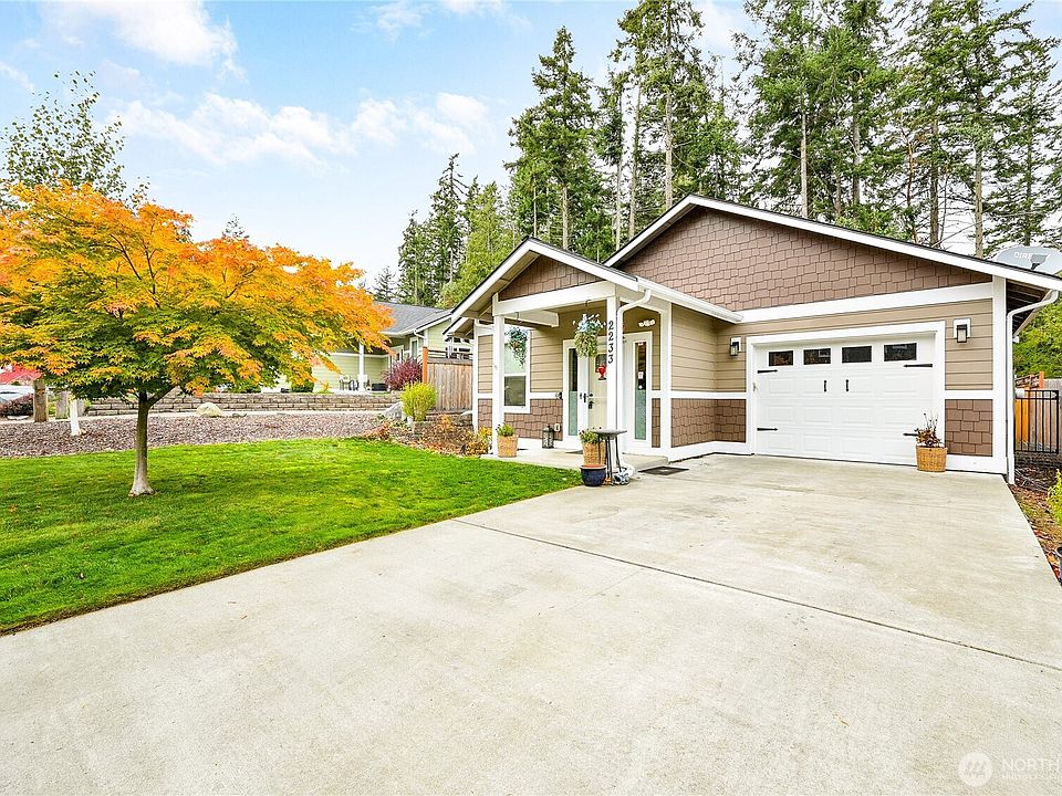 1st image of 2233 E Rosecrans Court
