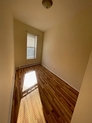 Rented by Compass | media 11