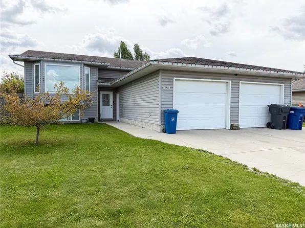 604 7th AVENUE W, Meadow Lake, SK S9X 1B1