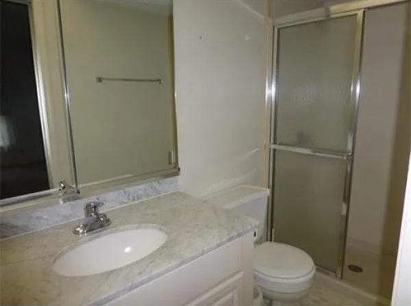 124 Jamestown Dr #C — Photo 14