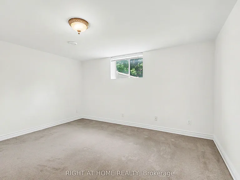 54 Fieldcrest Ave — Photo 30