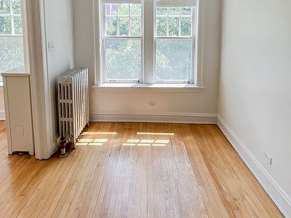 4th image of 1605 W Sunnyside Ave #3
