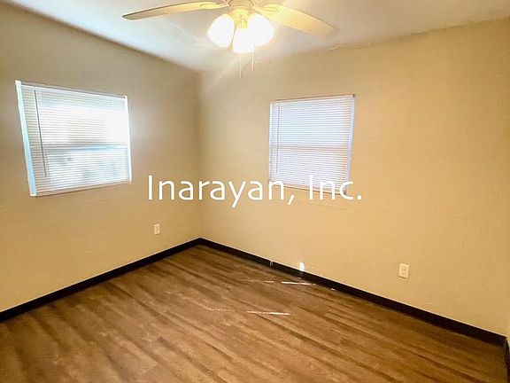 5th image of 2204 W Central Blvd Units A & B