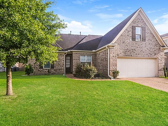 2nd image of 7957 Country Lake Dr