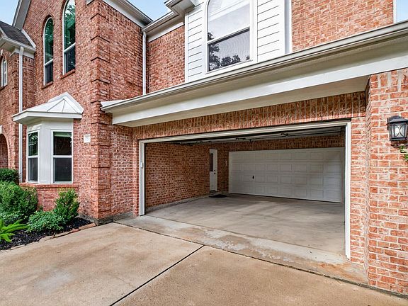 3rd image of 2315 Centerbrook Ln