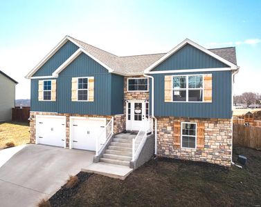193 Majestic Dr, Waynesville, MO, 65583