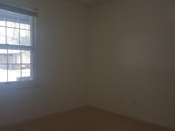 4th image of 265 Bona Vista Dr NW
