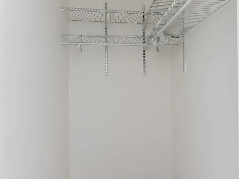 1024 Loma Avenue — Photo 19