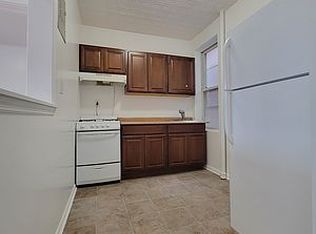 37-35 Crescent St #20, Long Island City, NY 11101